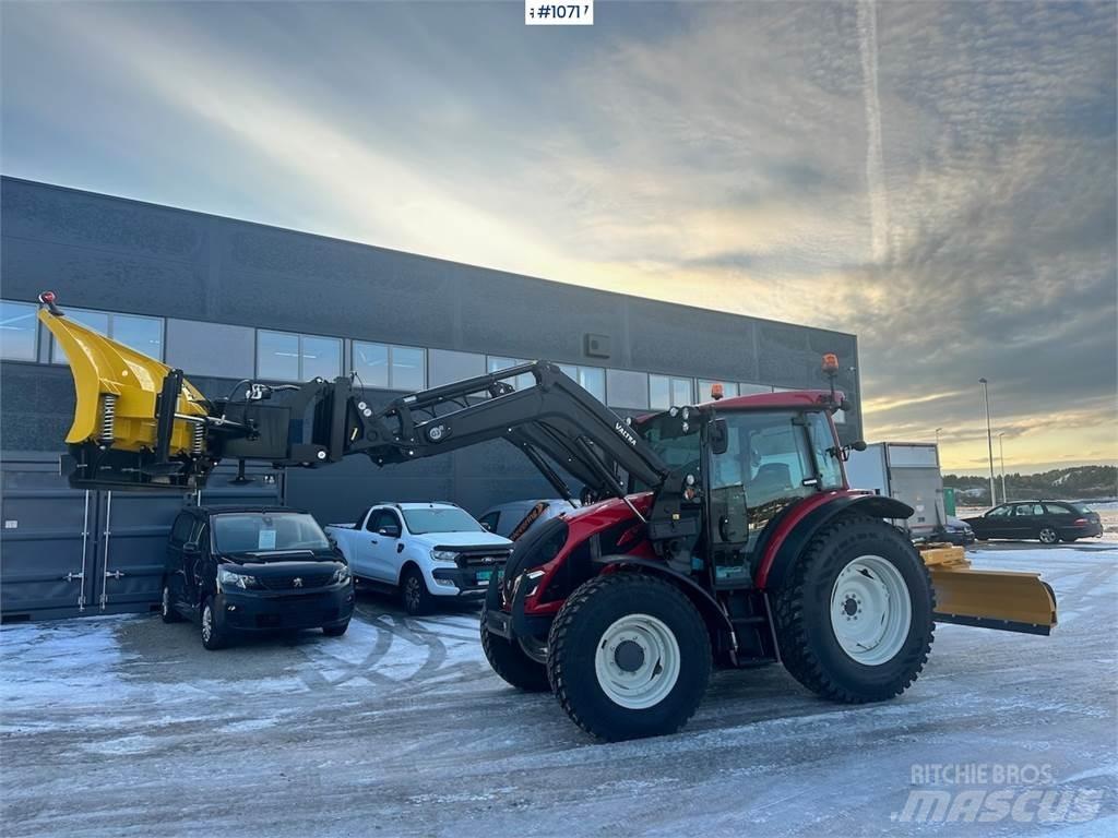 Valtra A95 4x4 Traktorit