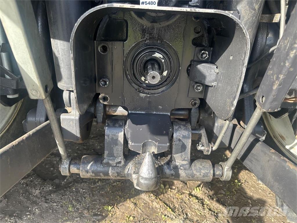Valtra N101 Traktorit