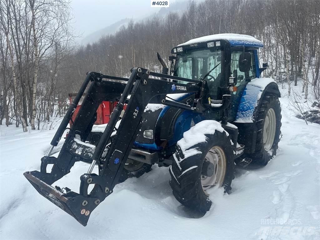 Valtra N122 Traktorit
