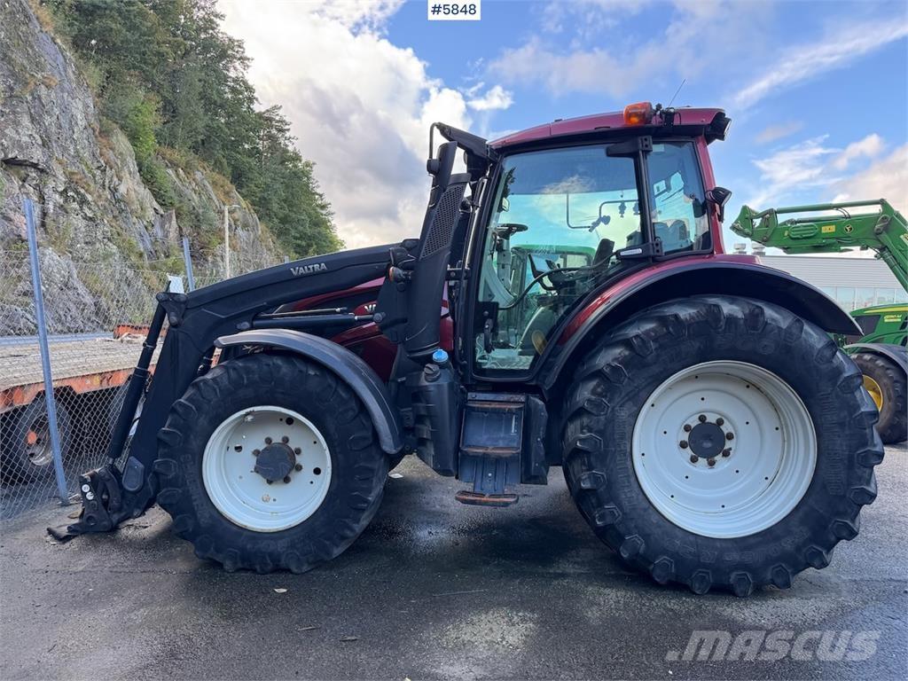 Valtra N174 Traktorit