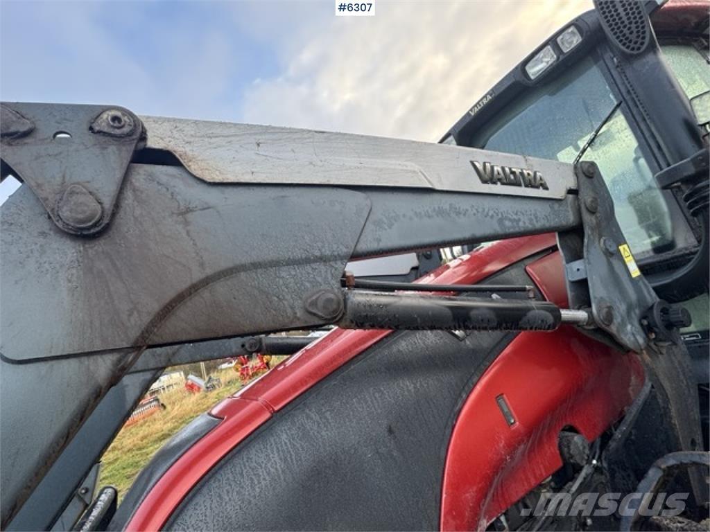 Valtra T190 Traktorit