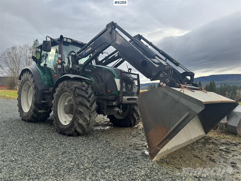 Valtra T203 Traktorit