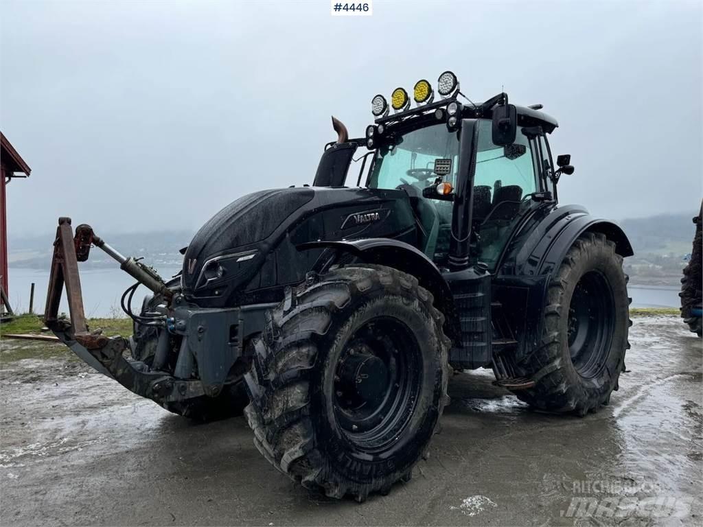 Valtra T234 Traktorit