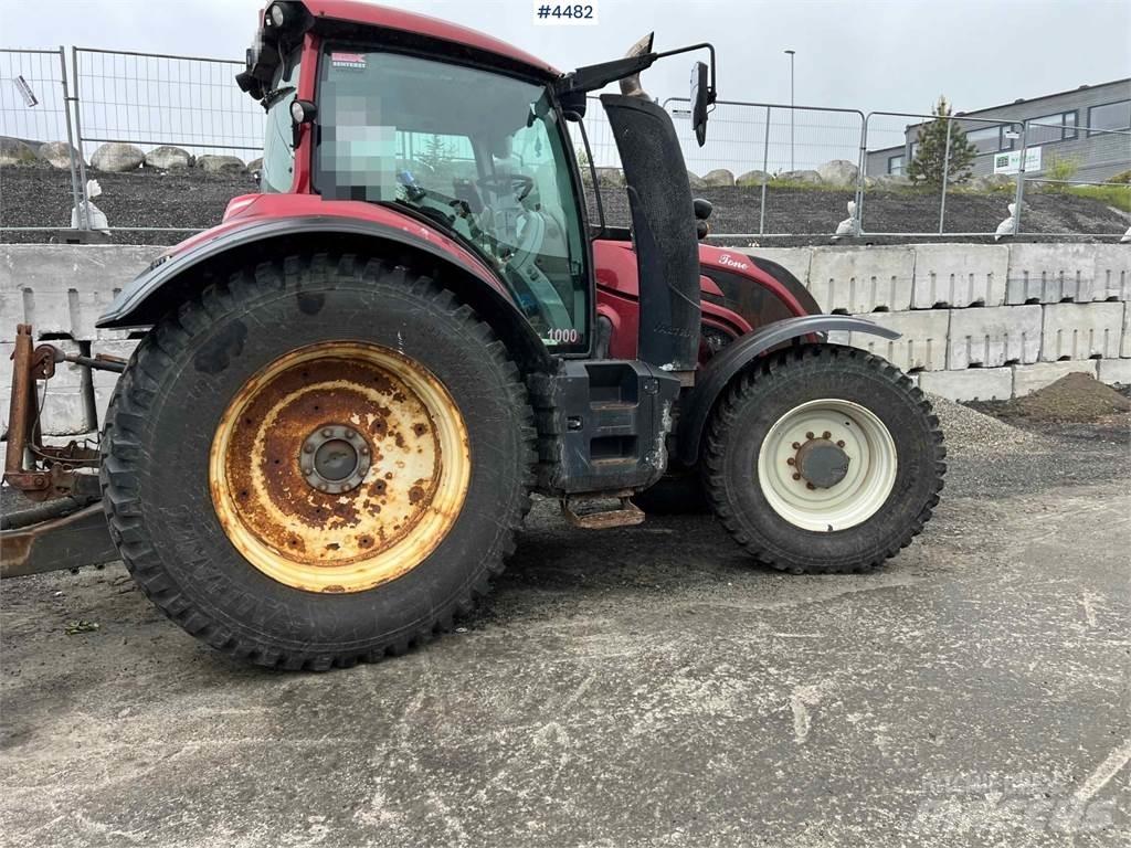 Valtra T234 Traktorit