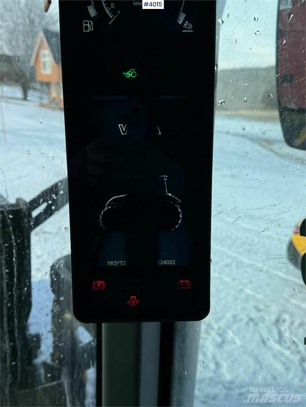 Valtra T255 Traktorit
