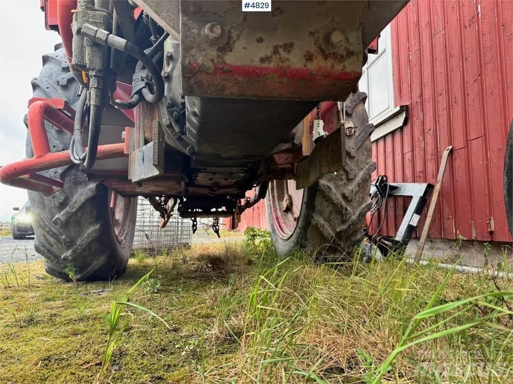 Volvo BM 500 Traktorit