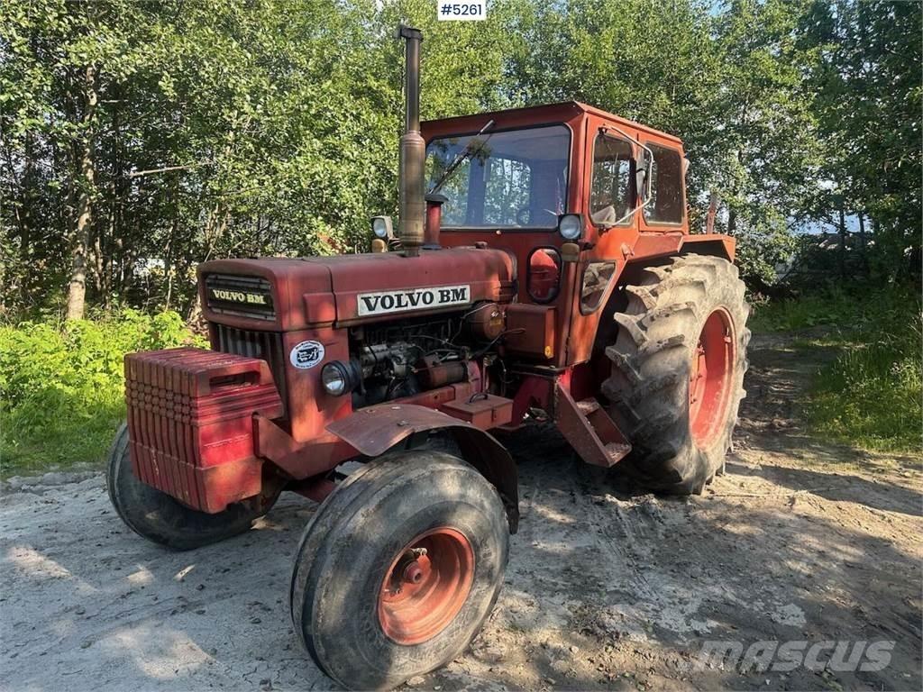 Volvo BM 800 Traktorit