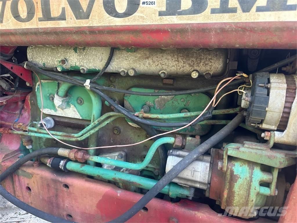 Volvo BM 800 Traktorit
