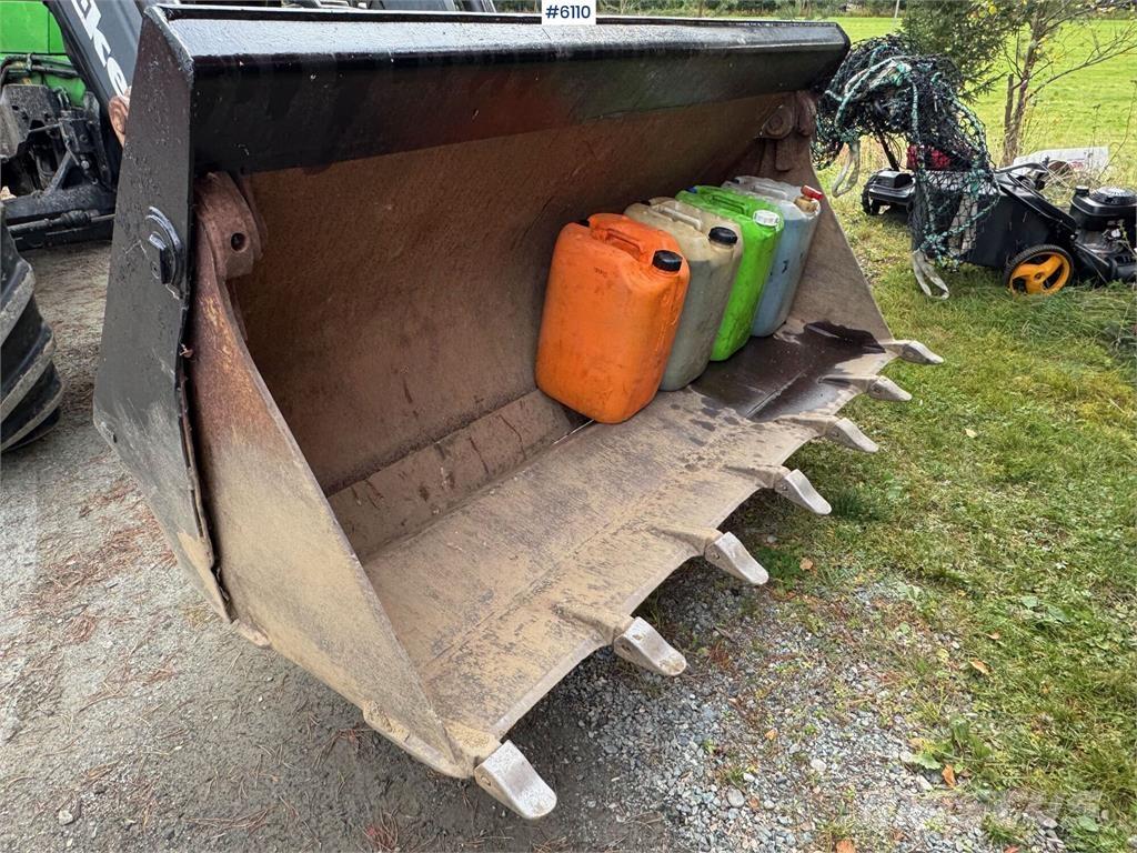  XR 210 Muut maanmuokkauskoneet ja lisävarusteet