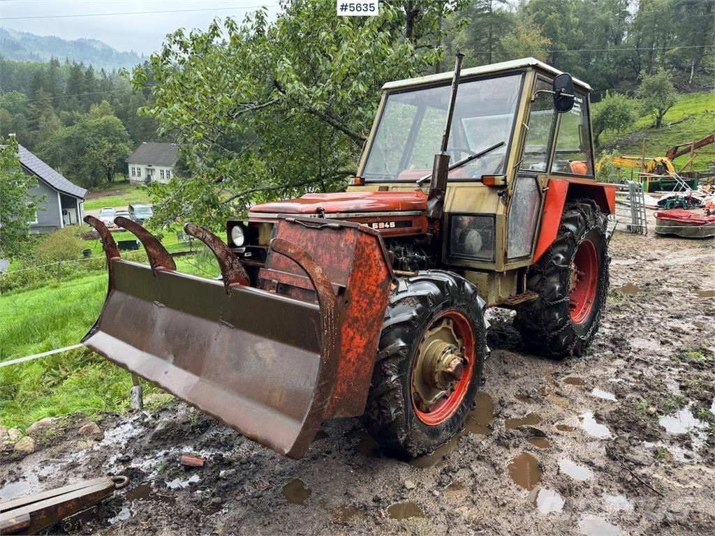 Zetor 5945 Traktorit