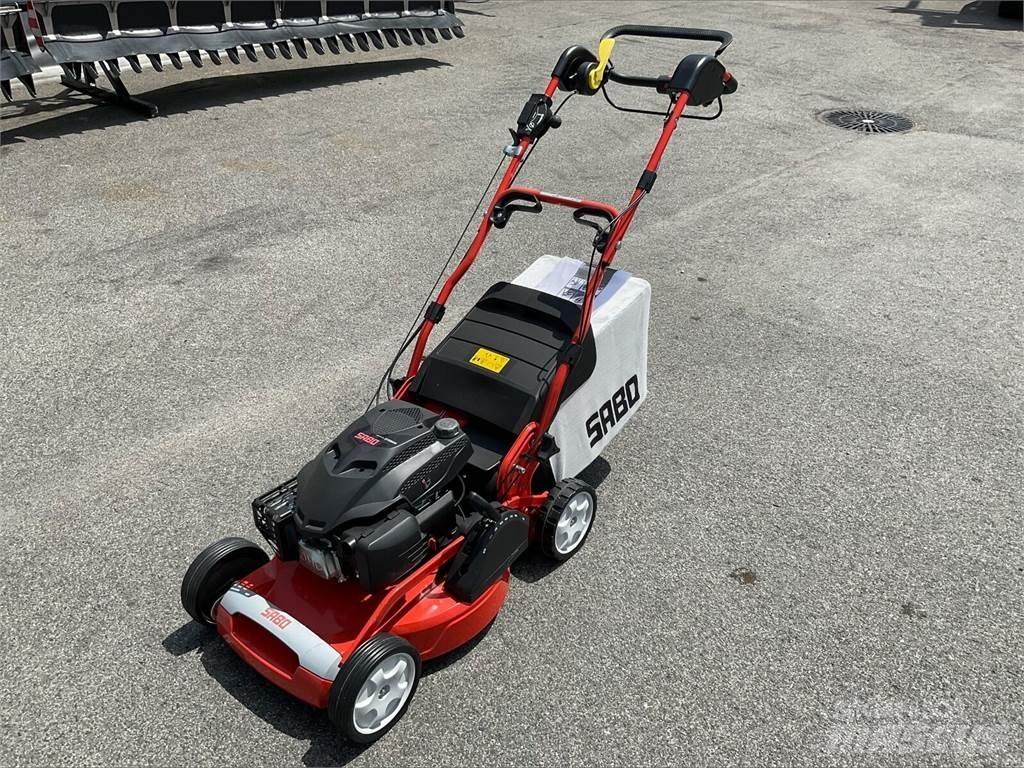  54- K Vario B Tienhoitoautot
