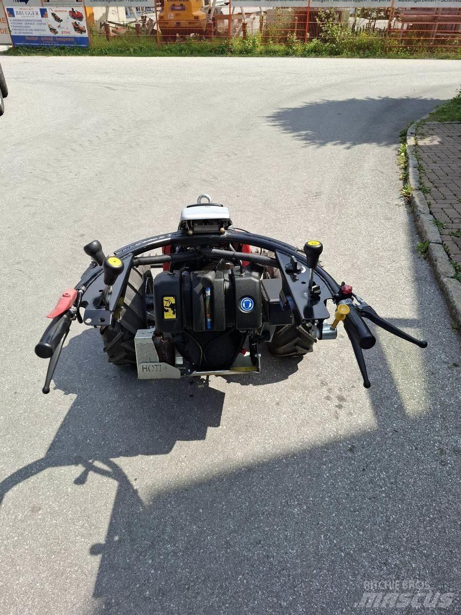 Aebi CC 56 Päältäajettavat ruohonleikkurit