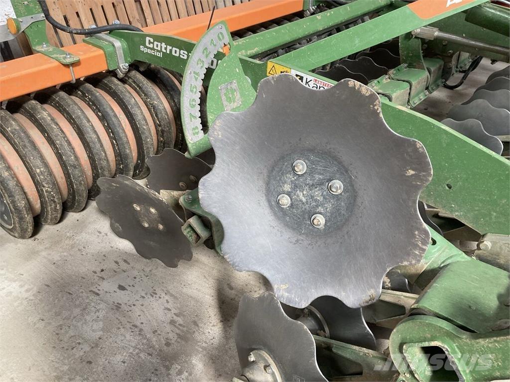 Amazone Catros 3003 Kiekkomultaimet ja lautasäkeet