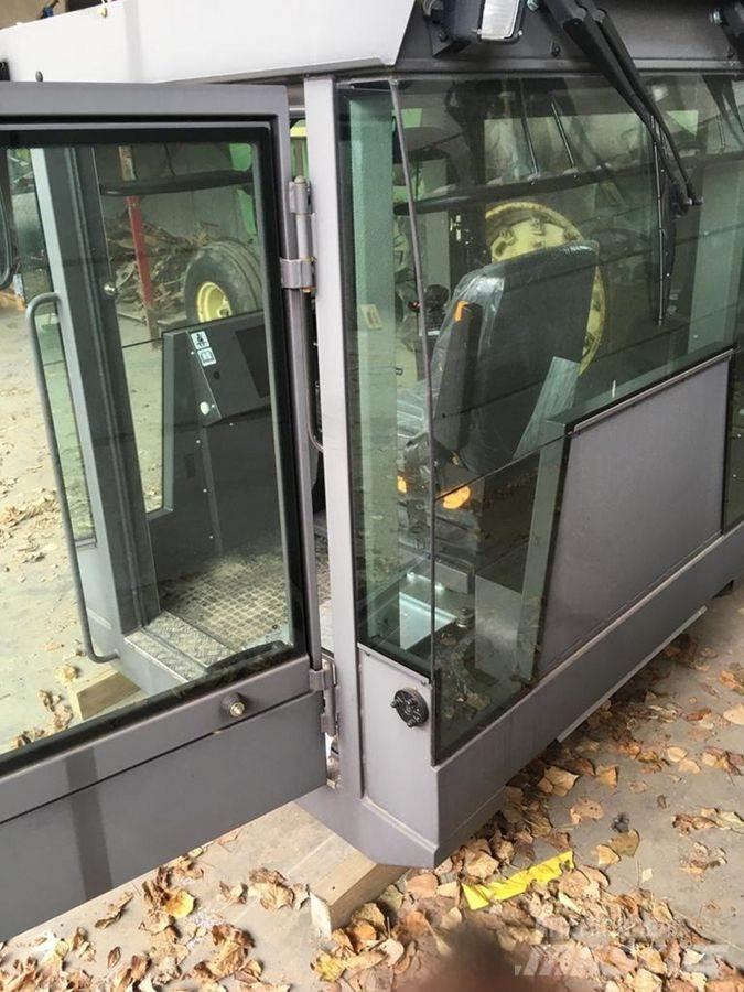  Baumaschinen Kabine Muut koneet