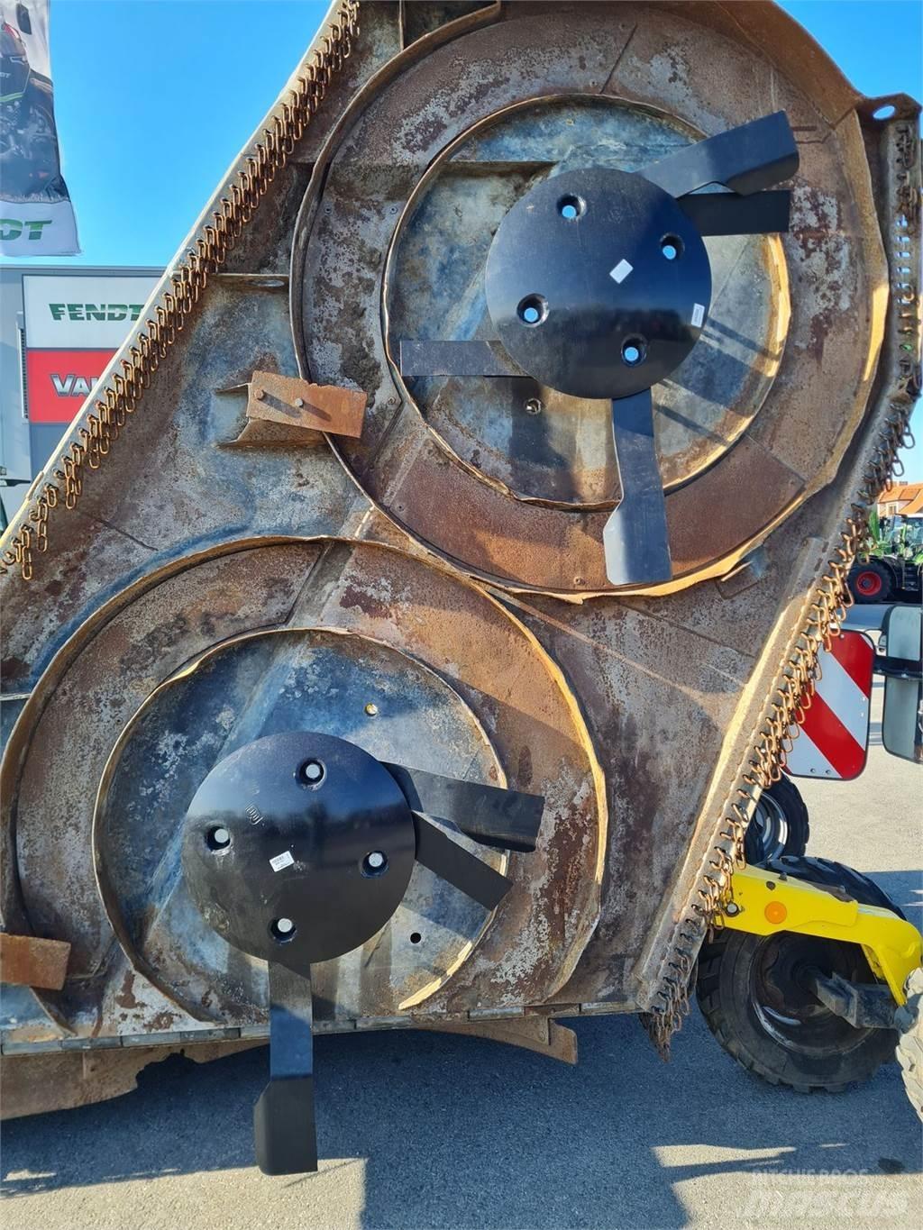 Bednar MM 7000 Kesantoleikkurit ja -murskaimet