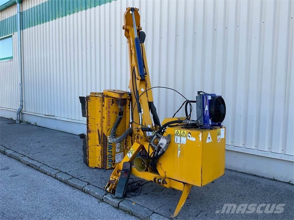Bomford B 508 Päältäajettavat ruohonleikkurit