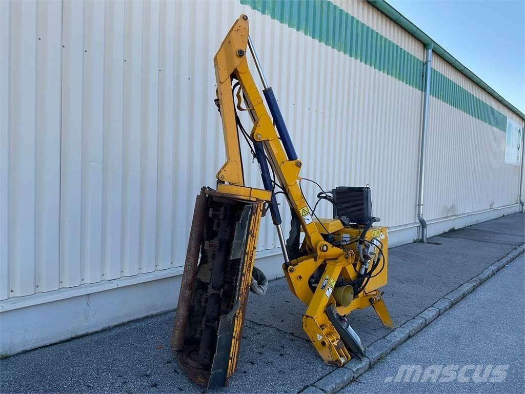 Bomford B 508 Päältäajettavat ruohonleikkurit