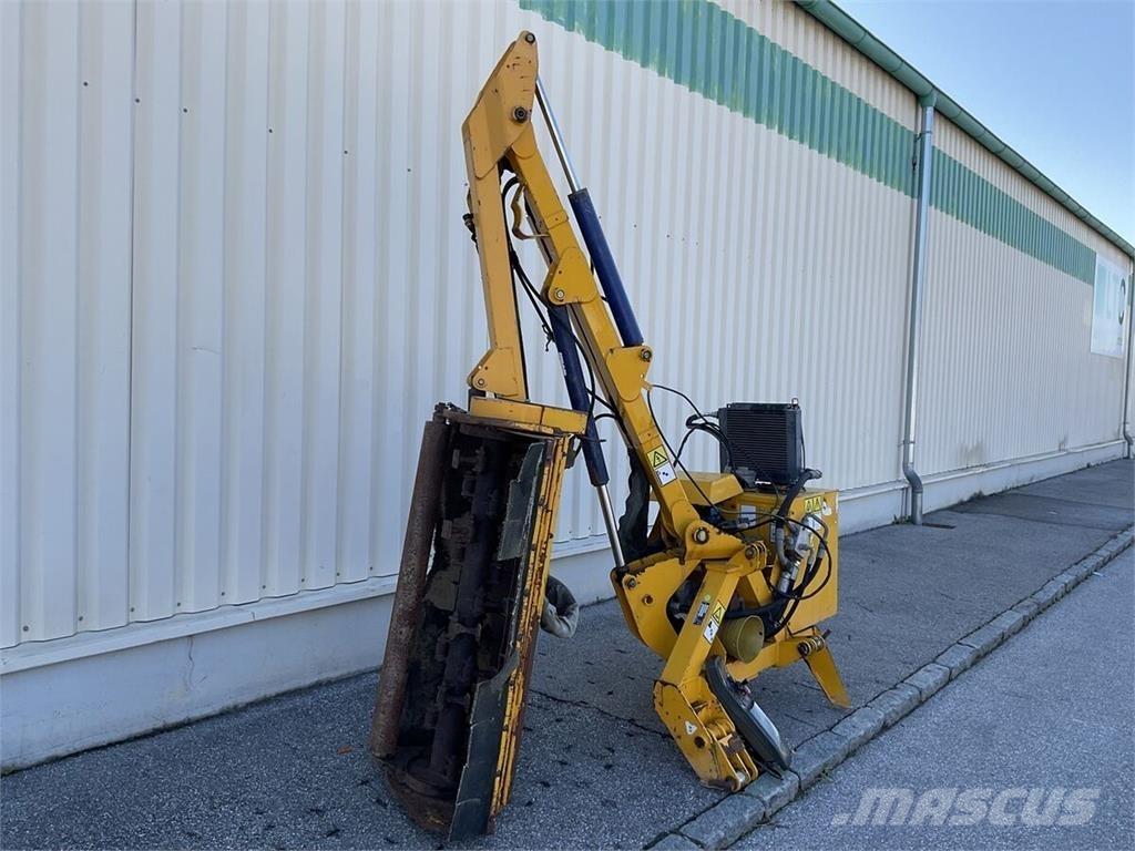 Bomford B 508 Päältäajettavat ruohonleikkurit