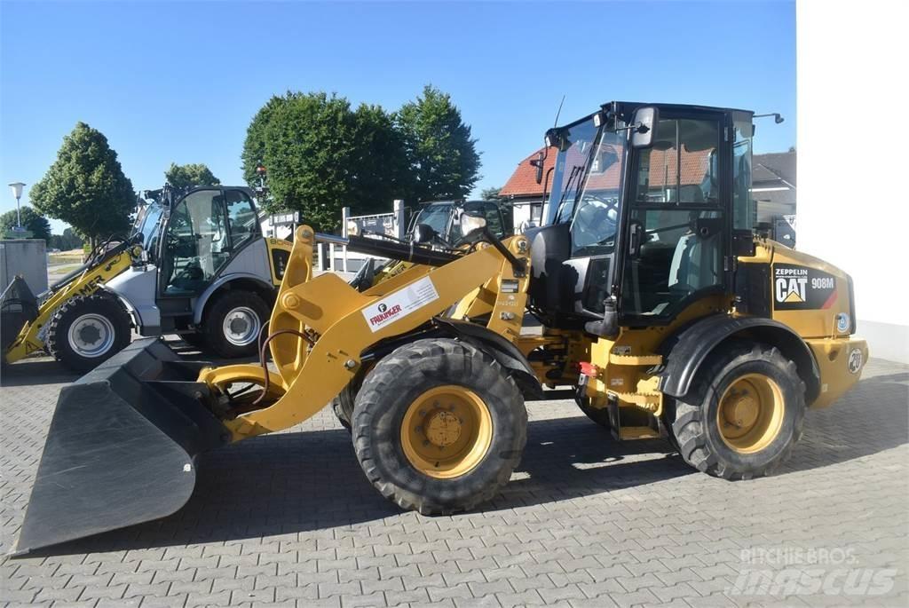 CAT 908M Pyöräkuormaajat