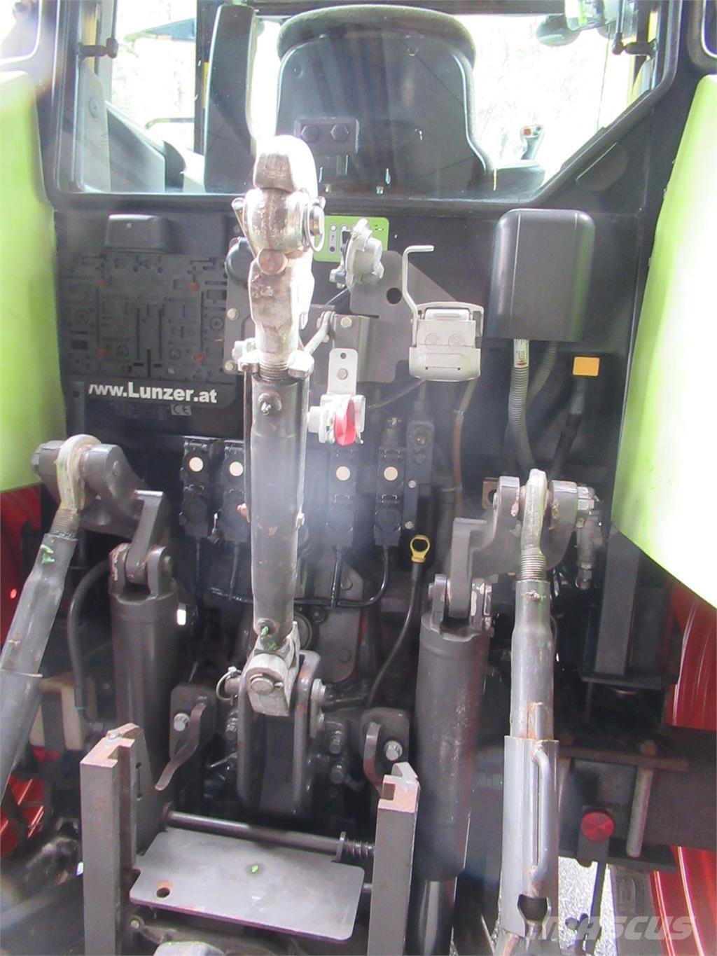 CLAAS Arion 410 Traktorit