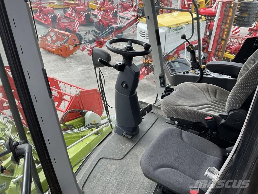 CLAAS AVERO 240 Leikkuupuimurit