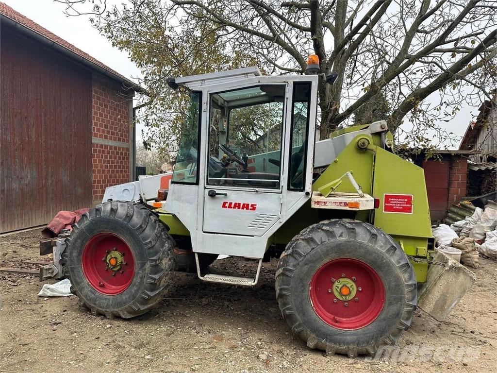 CLAAS Ranger 906 Kurottajat