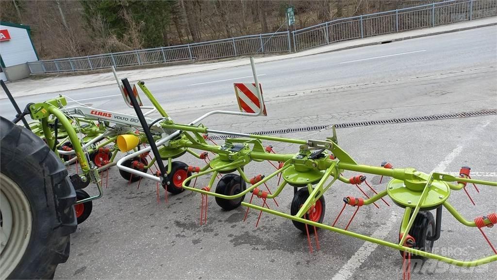 CLAAS Volto 80 Pöyhimet ja haravat