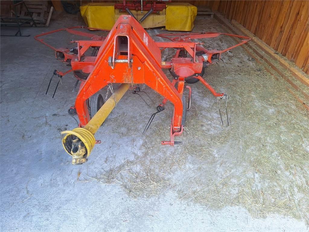 Deutz-Fahr  Pöyhimet ja haravat