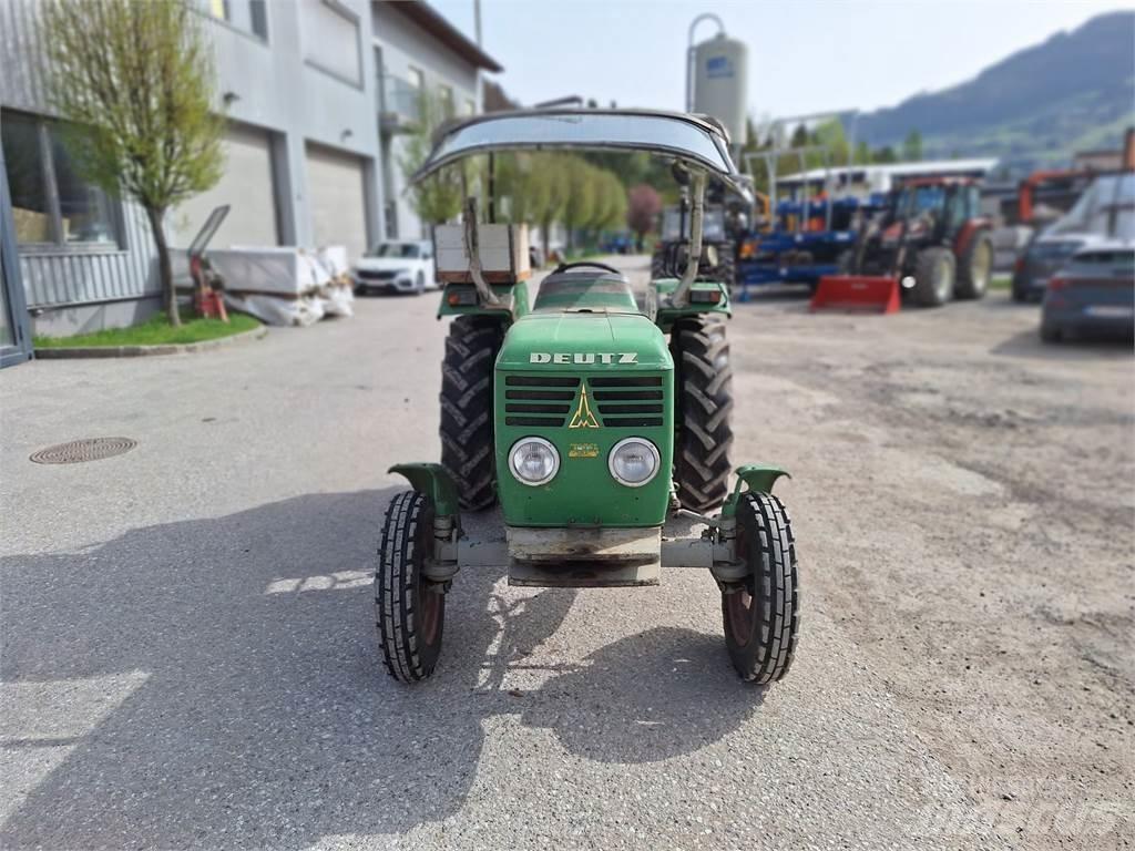 Deutz-Fahr 3006 Traktorit