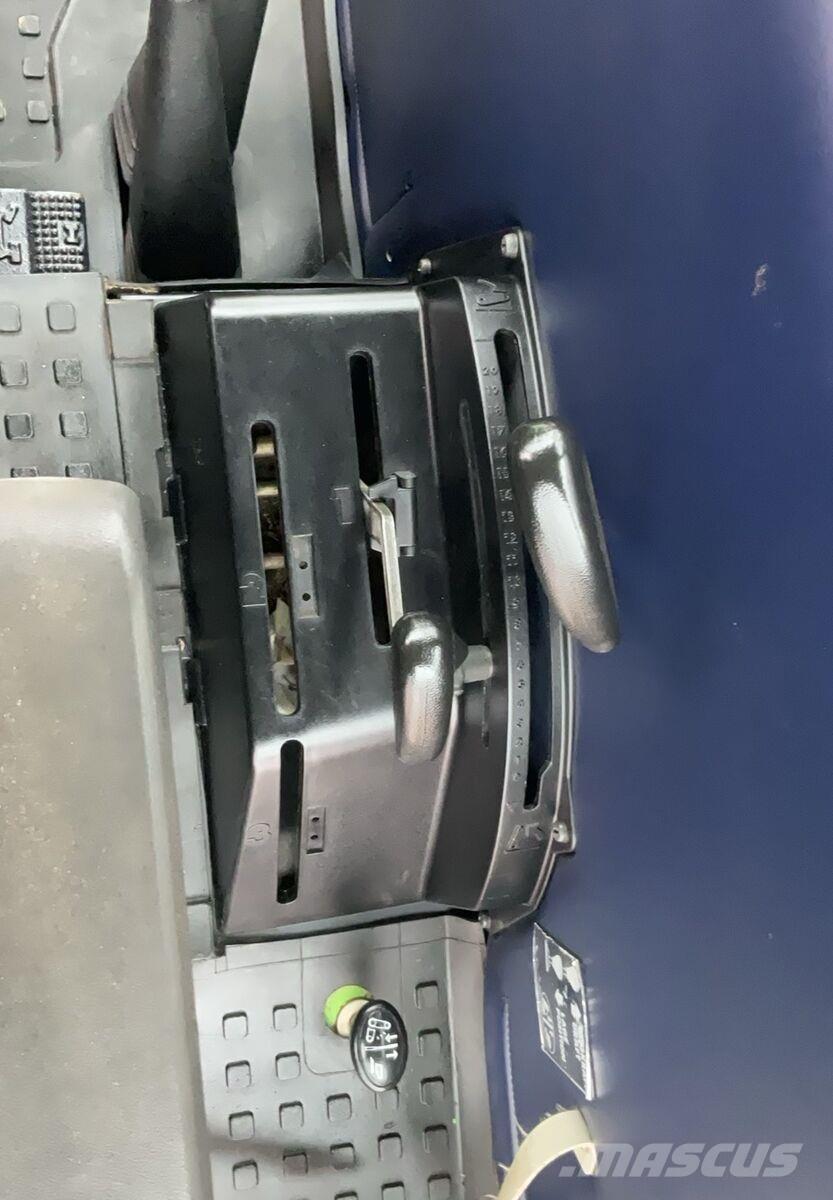 Deutz-Fahr DX 6.30 Traktorit