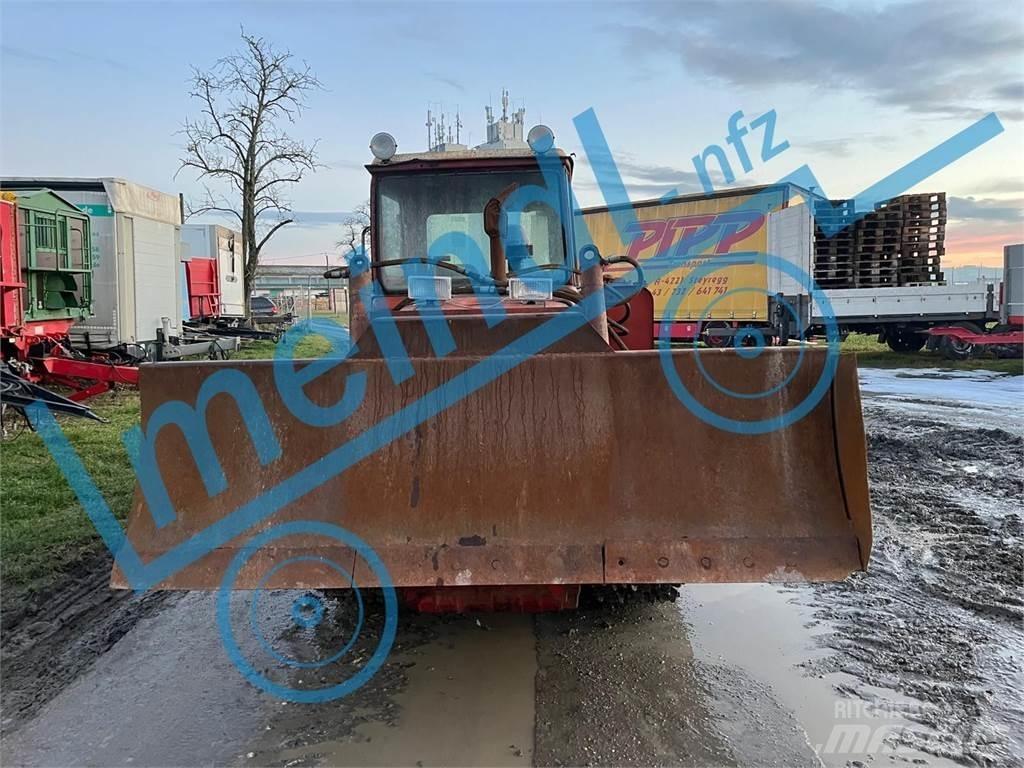  DT 75 Raupe Traktorit