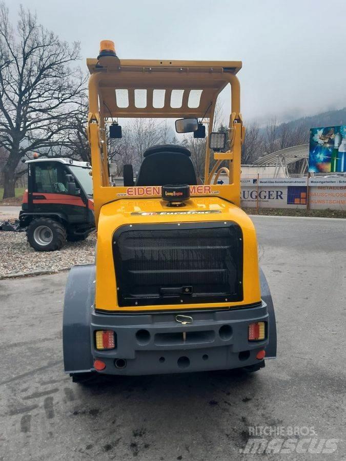 Eurotrac W12 F Etukuormaimet ja kaivuulaitteet