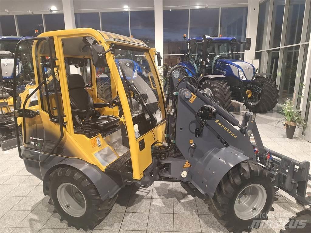 Eurotrac W12S Etukuormaimet ja kaivuulaitteet