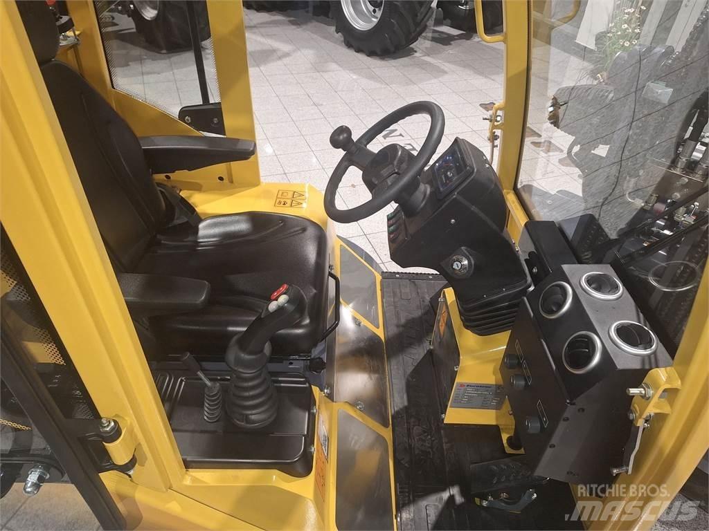 Eurotrac W12S Etukuormaimet ja kaivuulaitteet