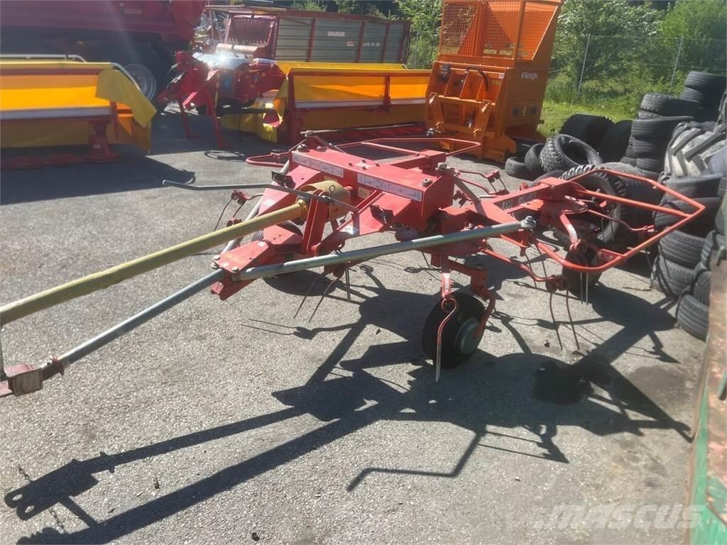 Fella TH 530 Pöyhimet ja haravat