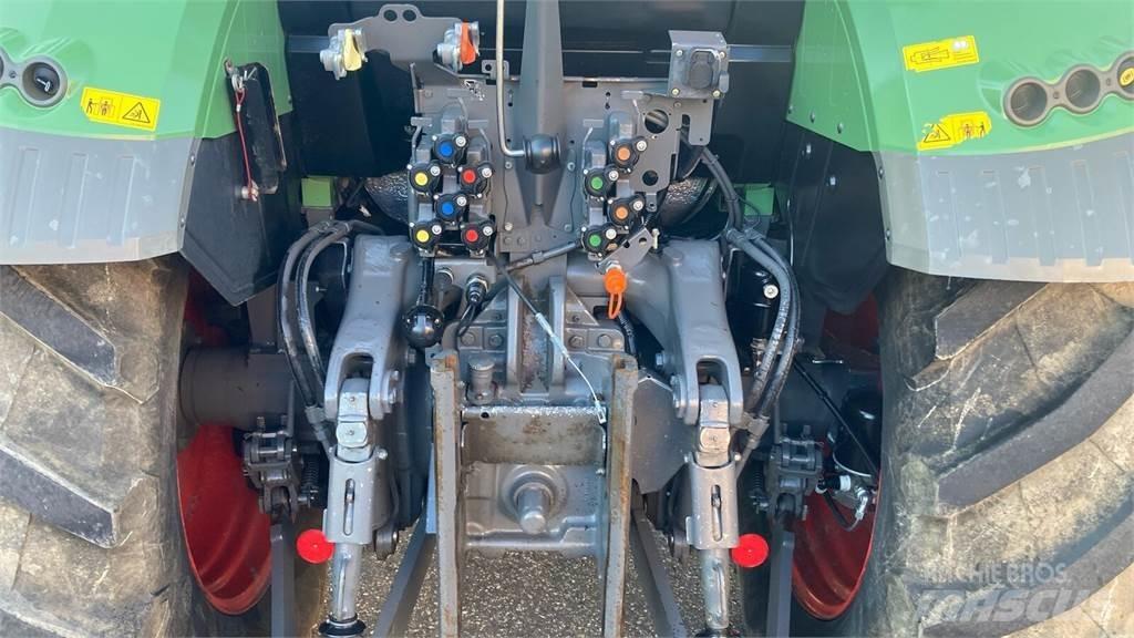 Fendt 513 Vario Traktorit