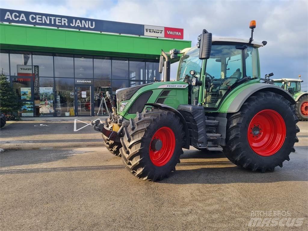 Fendt 516 Vario Traktorit