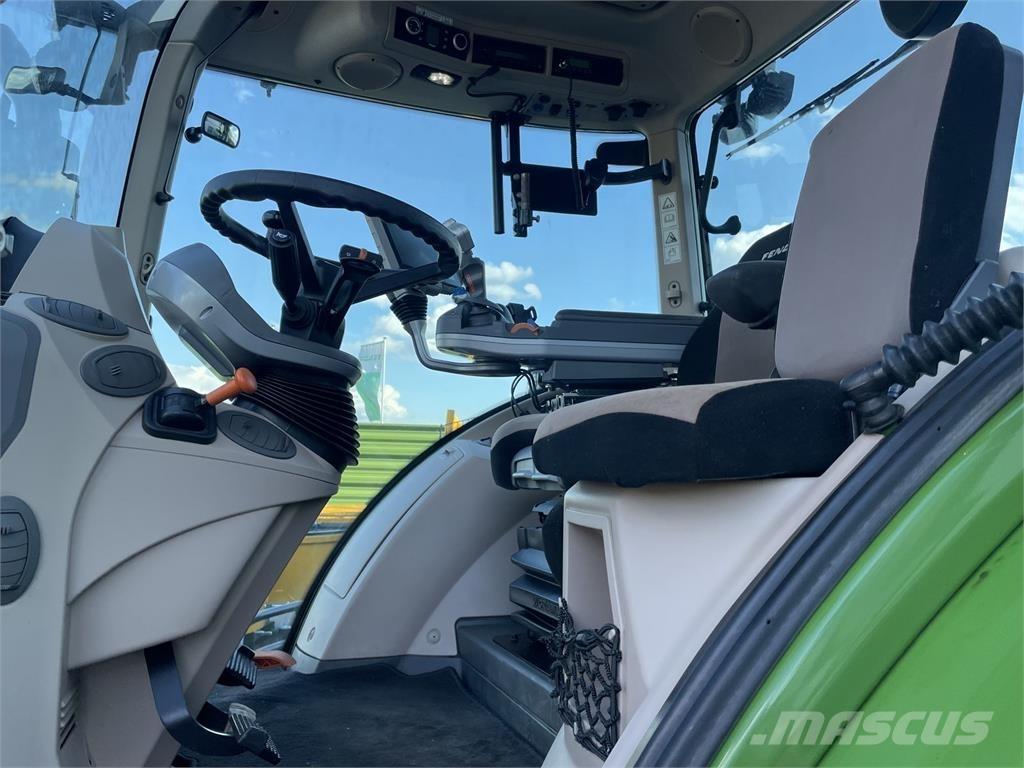 Fendt 724 Vario Traktorit