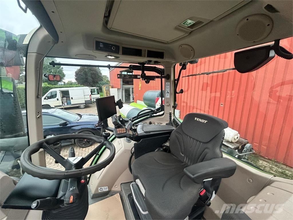Fendt 724 Vario Traktorit