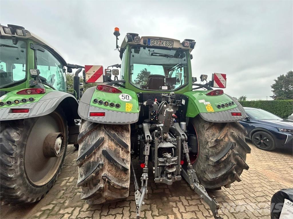 Fendt 724 Vario Traktorit