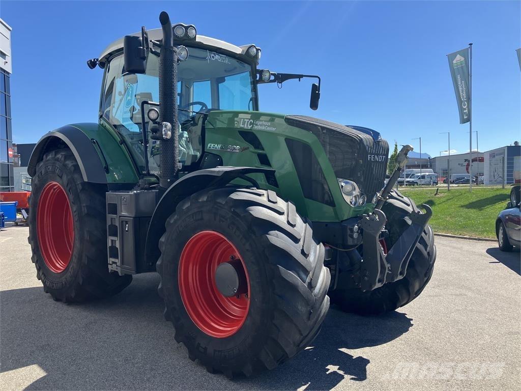 Fendt 822 Vario Traktorit