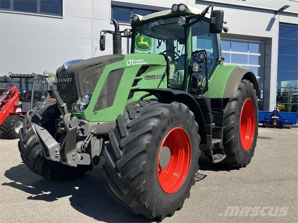 Fendt 822 Vario Traktorit