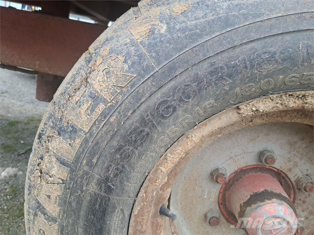 Fritz 6 to Kippiperävaunut