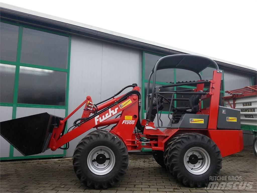 Fuchs F 1300 Etukuormaimet ja kaivuulaitteet