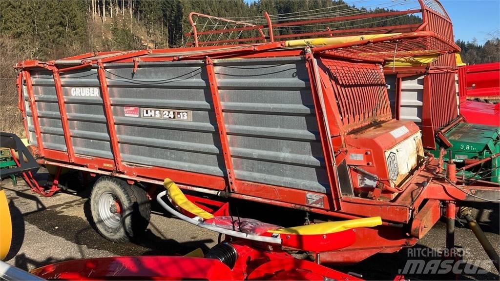 Gruber LHS 24-13 Keräävät noukinvaunut ja silppurivaunut