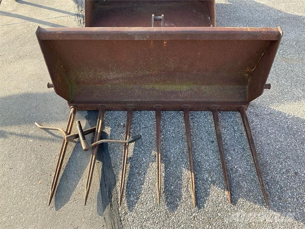 Hauer MH 120 Etukuormaimen varusteet