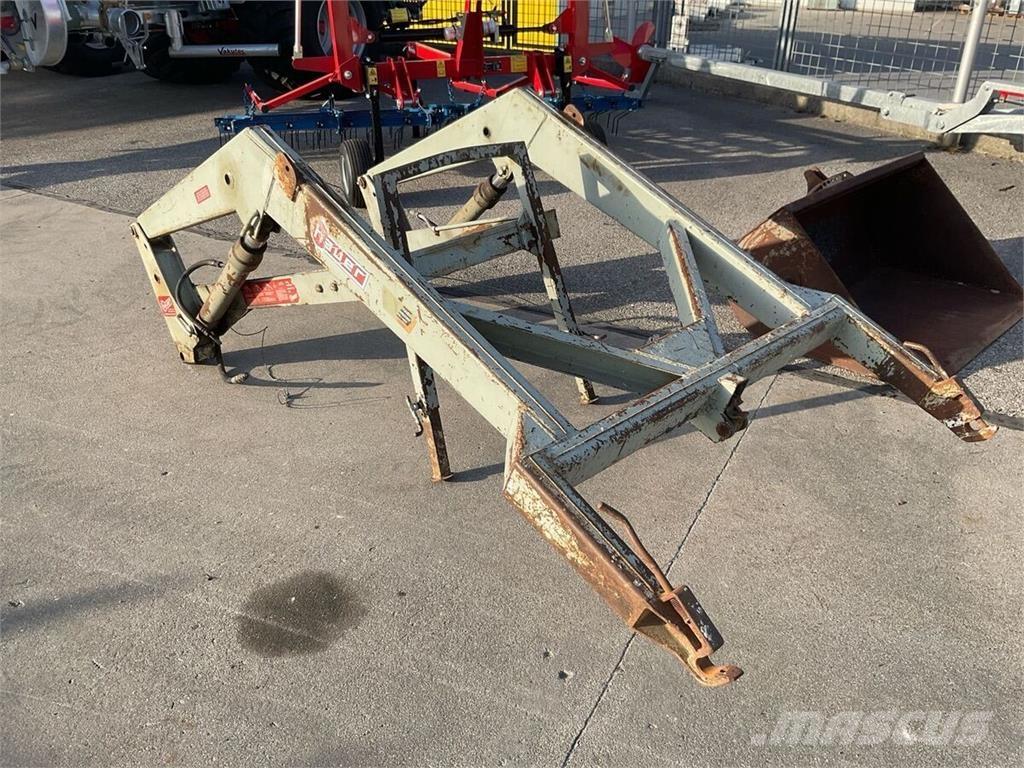 Hauer MH 120 Etukuormaimen varusteet