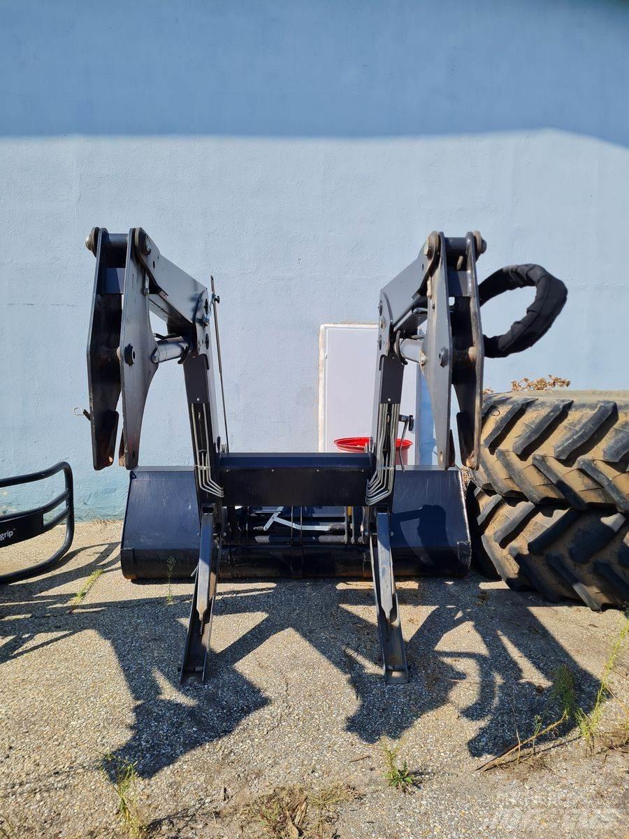 Hauer XB 110 Etukuormaimen varusteet