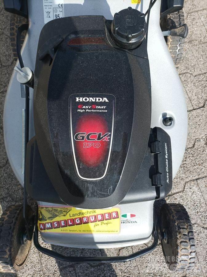 Honda HT 57 SH Päältäajettavat ruohonleikkurit