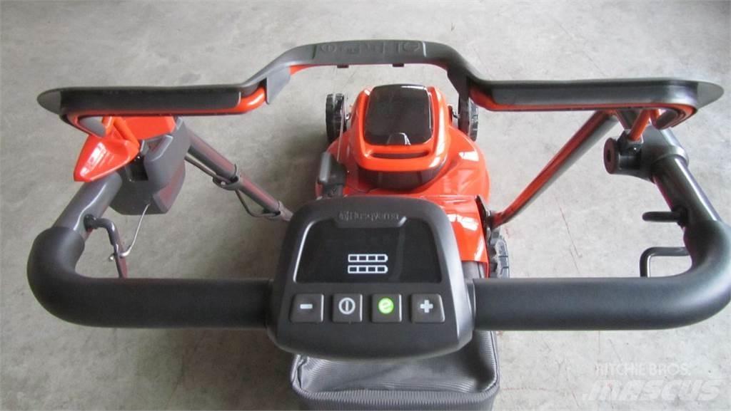 Husqvarna LC 347iVX Päältäajettavat ruohonleikkurit